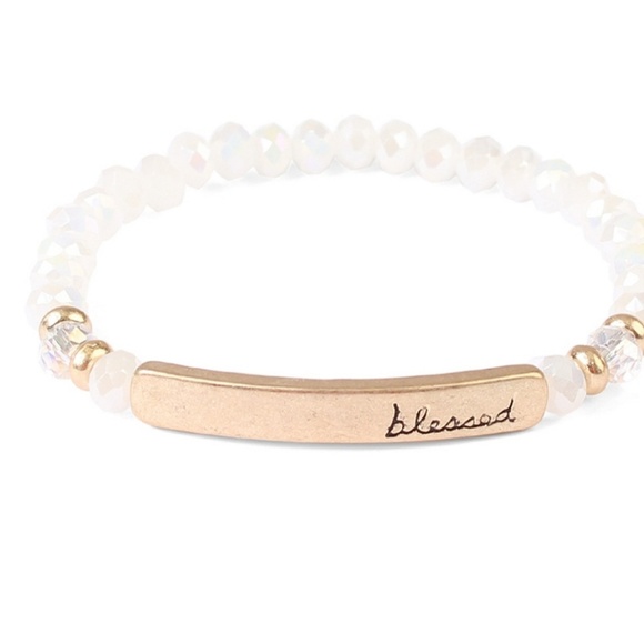 Women's Accessories - Picture 1 of 1